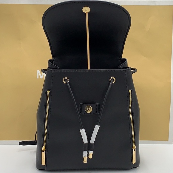 MICHAEL KORS Phoebe MEDIUM Flap Drawstring Backpack BLACK COLOR - Picture 4 of 16